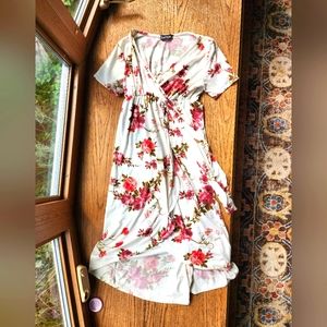 Due maternity small dress